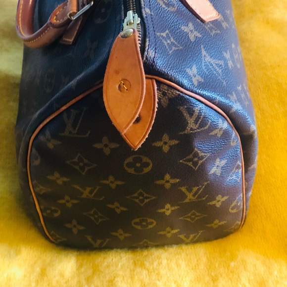LV Speedy 30 - Picture 12 of 12